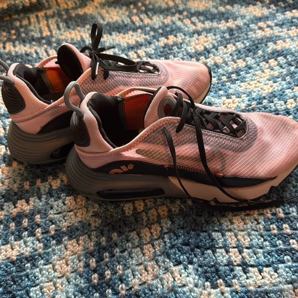 Women’s Nike Air Max 2090 Sneakers - Picture 2 of 8